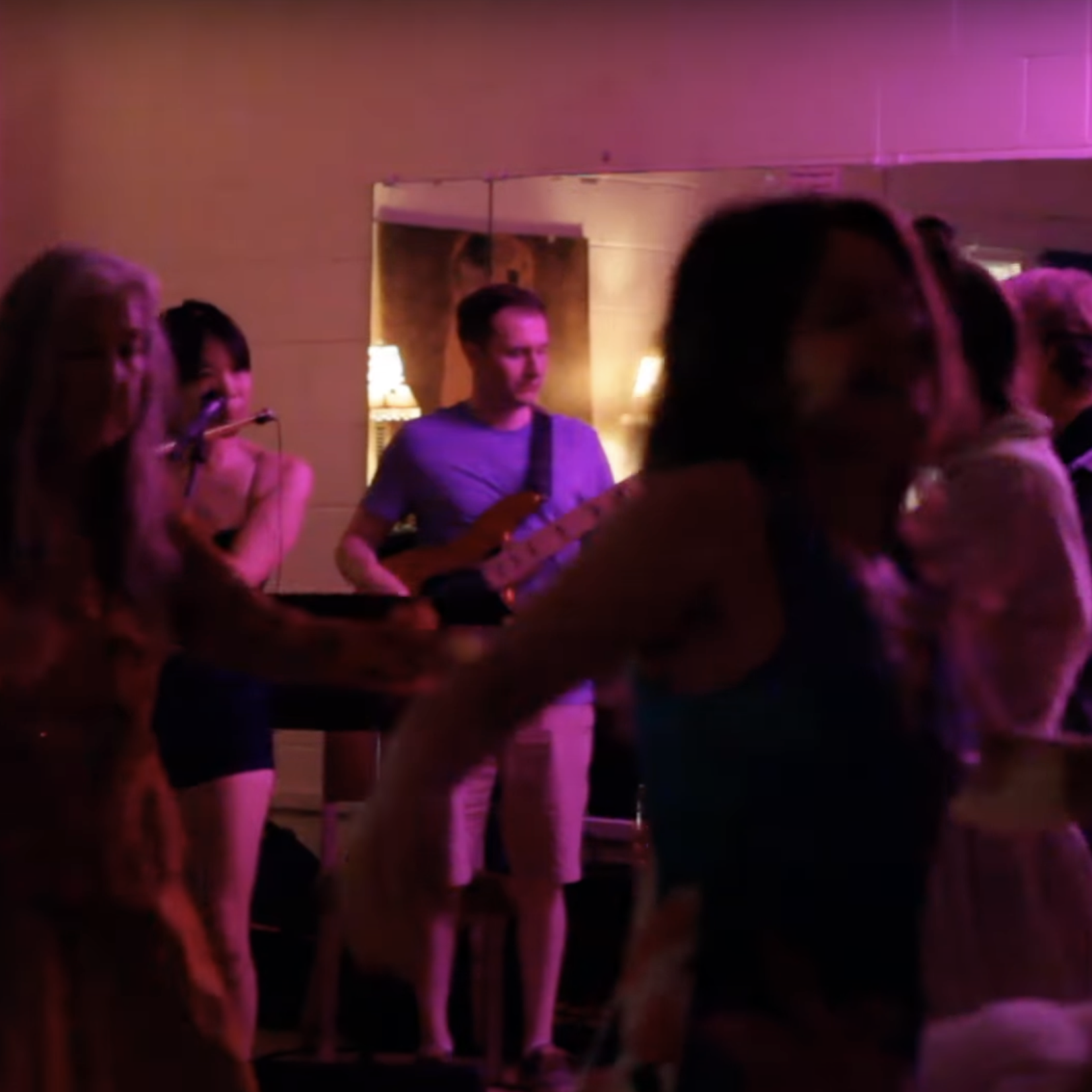 [Pan-Tones] Dancing to classical music